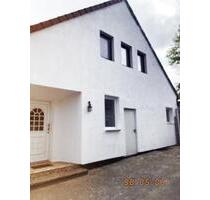 2 Familienhaus - 269.000,00&nbsp;EUR Kaufpreis, ca.&nbsp; 210,00&nbsp;m&sup2; in Ganderkesee (PLZ: 27777)