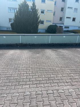 Foto - Außenstellplatz an Zugstation Schulzentrum. Gute und ruhige Lage.