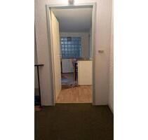 Wohnung im 2. OG mit Einbauküche, möbliert - Steimel