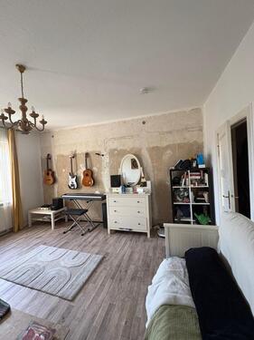 Foto - Helle 2,5 Zimmer Wohnung - 1.050,00 EUR Kaltmiete,