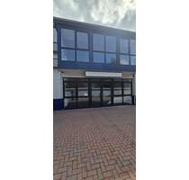 Büroräume bzw. Praxisräume - 2.590,00&nbsp;EUR Kaltmiete, ca.&nbsp; 7,00&nbsp;m&sup2; in Wedel (PLZ: 22880)