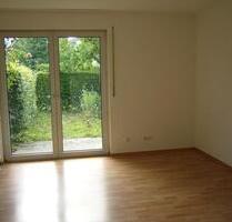 Helle 2-Zi-Whg. mit eigener Terrasse und Garten - Regensburg Ganghofersiedlung