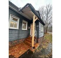 Haus (3 Appartement)in Schleusingen zu Verkaufen.Mietkauf möglich - Neustadt bei Coburg