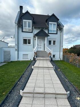 Foto - Einfamilienhaus mit Garten, Sauna, Garage in Rödermark-Urberach
