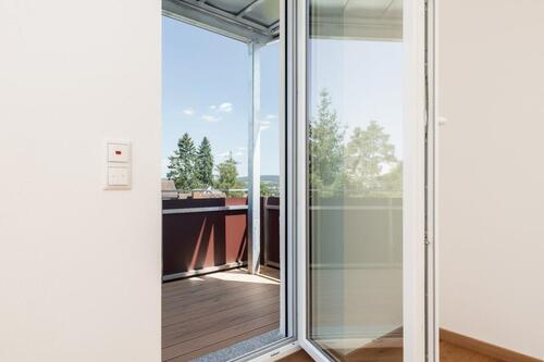 Foto - Lichtdurchflutete 3-Zimmer-Wohnung mit Garage & 2 Balkonen