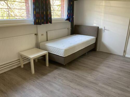 Foto - WG Zimmer in Rudow - 600,00 EUR Kaltmiete, ca.  20,00 m²