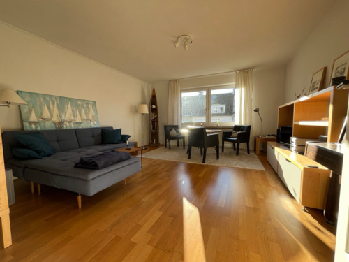 Foto - 2 Zimmer; Küche; Bad; Balkon - voll möbliert und ausgestattet