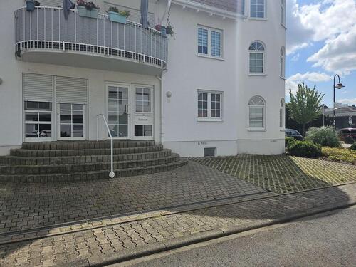 Foto - Gensingen - Attraktive Praxis-Räume mit bis zu sechs PKW-Stellplätzen in direkter Nähe zum Ortskern