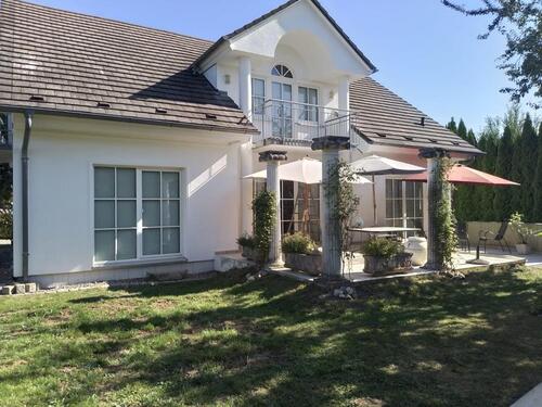 Foto - Gepflegtes Einfamilienhaus im Villenstil zu verkaufen