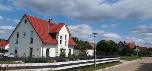 Foto - Neuwertiges Haus (provisionsfrei )