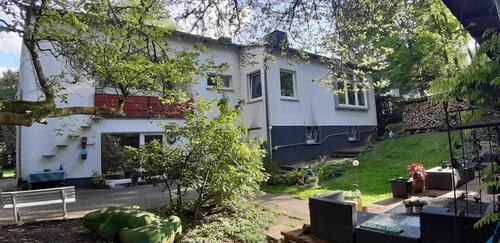 Foto - 2 12 Zimmer Wohnung mit 80 qm für 700 Euro incl aller Nebenkoste