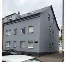 Gepflegtes Mehrfamilienhaus mit großem Garten und Garagen - Gelsenkirchen Erle