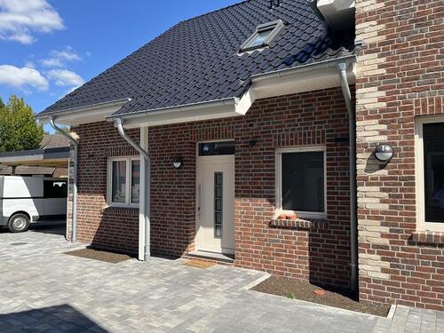 Foto - Vermietung: Erstbezug, moderne Erdgeschosswohnung mit Terrasse und Carport in Westoverledingen