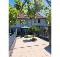 kosteneffizientes Reihenhaus mit Garten,Garage und 2 Stellplätzen - Horb am Neckar
