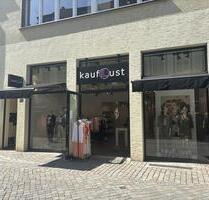 Ladenlokal zu vermieten! - 3.750,00&nbsp;EUR Kaltmiete, ca.&nbsp; 166,00&nbsp;m&sup2; in Hameln (PLZ: 31785)