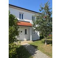 Haushälfte - 2.200,00&nbsp;EUR Kaltmiete, ca.&nbsp; 123,50&nbsp;m&sup2; in Maisach (PLZ: 82216)