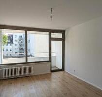 ~Südseitige Wohnung mit Balkon ~ - Essen Stadtbezirk II