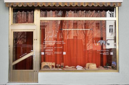 Foto - schönes BüroStudio mit Laden zur Untermiete in Alt-Treptow