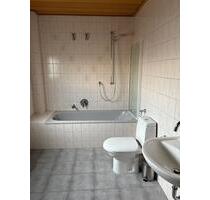 Helle 3,5 Zimmer, Maisonette Wohnung in Brüggen