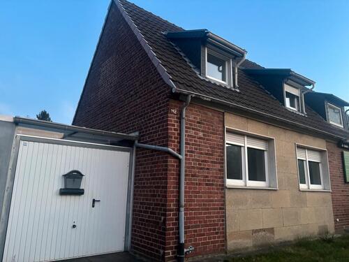 Foto - Modernisierte Doppelhaushälfte (2526 saniert) mit großem Garten