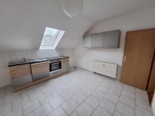 Foto - Attraktive 2-Raum Wohnung im Dachgeschoss zu vermieten