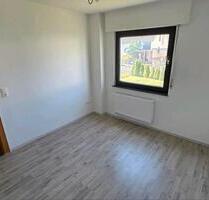 Erdgeschosswohnung – mit großem Garten - Rüsselsheim am Main