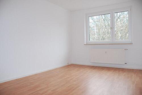 Foto - Sofort verfügbare 2-Raum-Wohnung mit Einbauküche