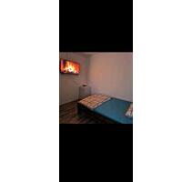 1 Zimmer Möbliert mit Dusche WC WLAN 1 Stock - Rheinau