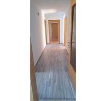 Helle 4 ZKB Wohnung zu vermieten ! - Allendorf (Eder)