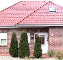Barrierefreier modernisierter Bungalow mit Photovoltaik in Hage