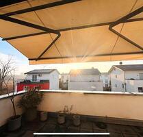 Helle 2,5 Zimmer Wohnung mit großer Dachterrasse in Hugstetten - March