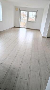 Foto - Biete 4 Zi.Wohnung +Garage+Balkon+Kellerraum, SOFORT