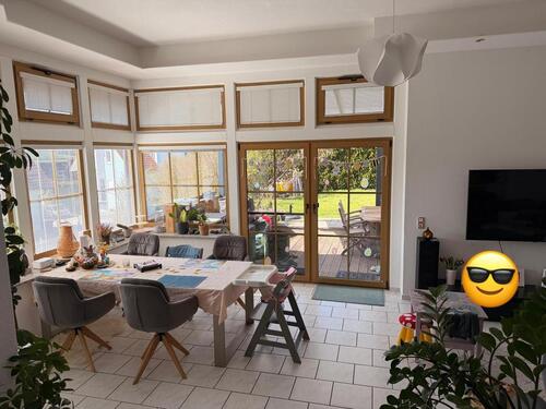 Foto - Großzügiges Einfamilienhaus mit Doppelgarage