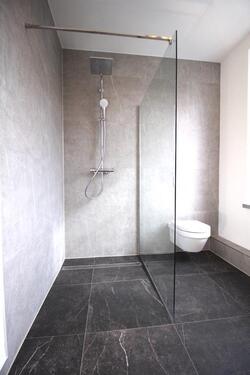 Foto - Hochwertig sanierte und sonnige 2-Zi-Whg