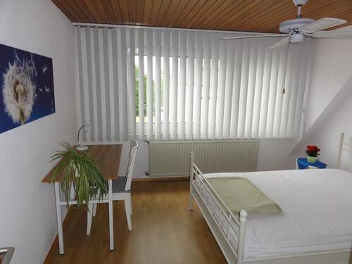 Foto - Dachgeschoßwohnung in Leverkusen zur Miete