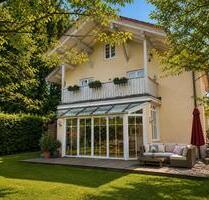 Liebevoll gestaltetes EFH mit großem Garten in Bernau am Chiemsee