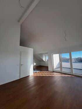 Foto - 4 Zimmer DG Wohnung 116 qm, Aufzug, Göste-WC, barrierefrei