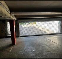 Tiefgarage Stellplatz, Laatzen-Zentrum