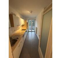 HELLE 2 ZIMMER WOHNUNG MIT BALKON IM 2.OG - Nürnberg Gibitzenhof