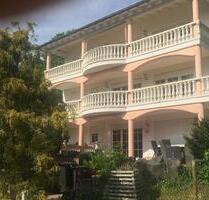 Schöne helle Wohnung in Top-Lage mit großem Sonnenbalkon - sofort - Lahnstein