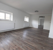 Ansprechende 3-Zimmer-Maisonette-Wohnung mit Balkon - Krefeld