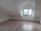 Foto - 3 Zimmer Dachgeschoßwohnung in Königsbrunn