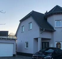 Einfamilienhaus massive Bauweise mit Türmchen - Hartha