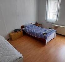 Renovierte 2ZimmerWohnung mit Einbauküche, zentral, ruhig,Uni Nah - Nürnberg Gleißhammer