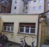 Kleines Häuschen als Atelier in Glockenhof ab 1.12.25 zu vermiete - Nürnberg Gleißhammer
