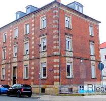 ***VERMIETUNG***Helle, Größzügige 2-Zimmer-Altbauwohnung in Zentrums Lage von Bayreuth.