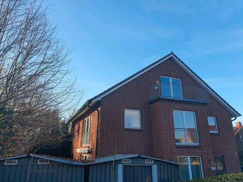 Foto - 3 Zi. OG Whg., 97qm + 1 separates Zi. DG Sandesneben