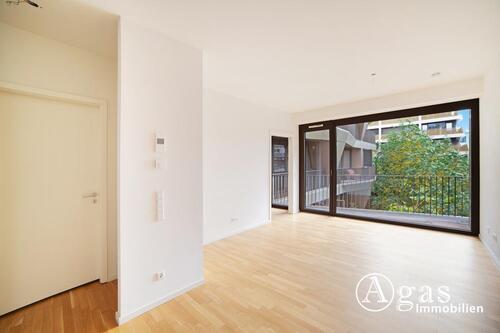 Foto - Ruhige 2 Zimmer Wohnung ca. 49m², EBK, Fußbodenheizung und Balkon mit Gartenblick in Berlin-Mitte!