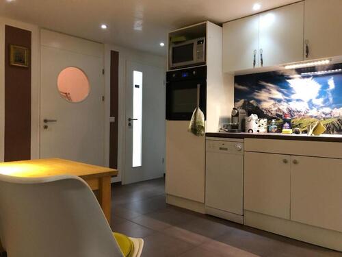 Foto - 27 Zimmer Etagenwohnung zur Miete in Frickenhausen