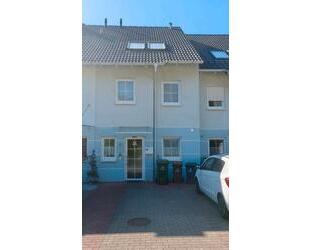Reihenmittelhaus in Bensheim - 500.000,00&nbsp;EUR Kaufpreis, ca.&nbsp; 130,00&nbsp;m&sup2; in Bensheim (PLZ: 64625)